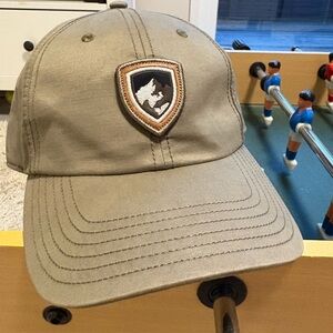 Kuhl Ryder Cap in tan, OSFM, good condition